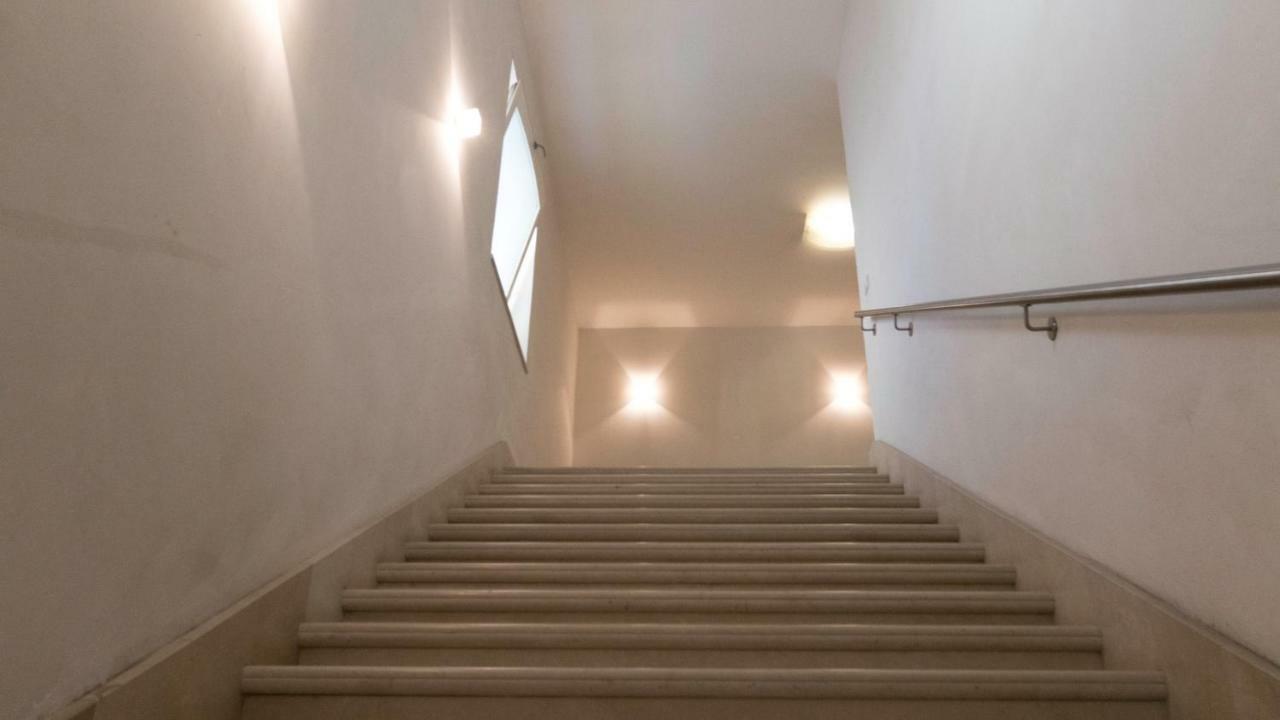 Lo Studio Di Andrea Казерта Экстерьер фото